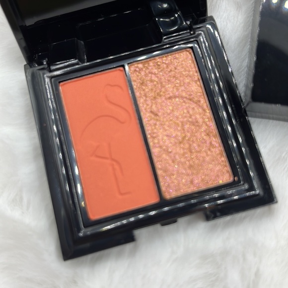 3/$15 Shaina B Miami Eyeshadow Duo in B. Free - Picture 2 of 4